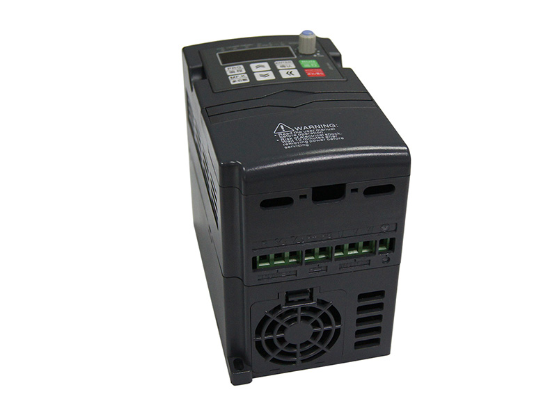 永磁同步電機驅動(dòng)器，永磁變頻器廠(chǎng)家，永磁電機變頻器，永磁同步變頻器